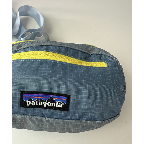Patagonia Ultralight Black Hole Mini Hip Pack Blue Yellow Belt Bag Fanny One Sz - Picture 4 of 11